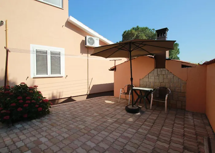 Apartments Jeromela