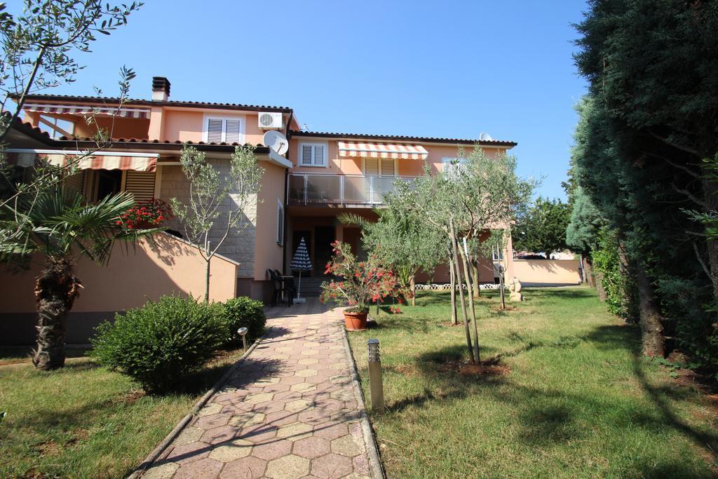 Apartment Jeromela *