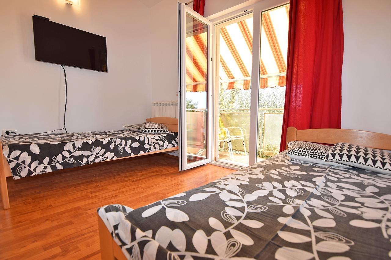 Jeromela Appartement *